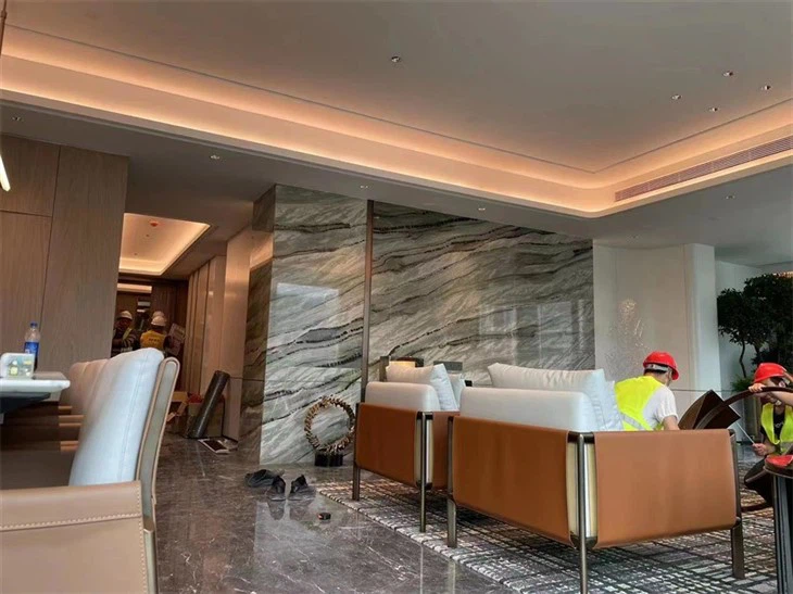 Modern Living Room Floor Tiles
