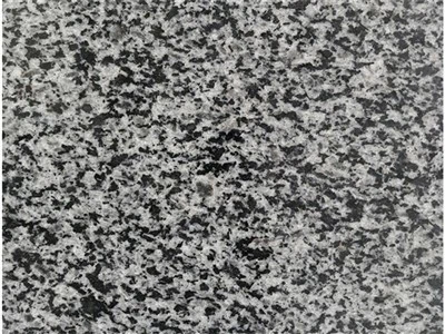 Schwarzer dunkelgrauer Granit