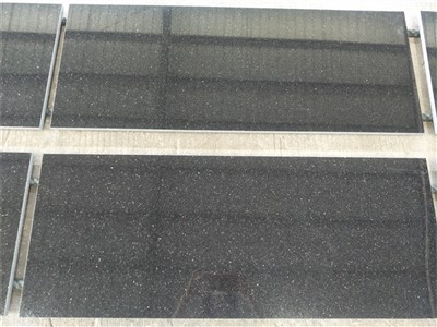 Schwarzer Galaxy-Granit 12 x 12