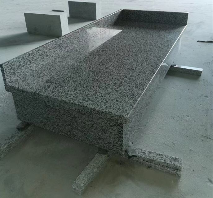 Arbeitsplatten aus weißem Granit in meiner Nähe